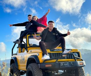 jeep batur